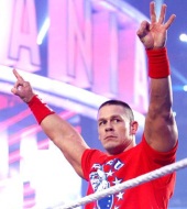 John Cena ha intentado seguir los pasos de Johnson, sin mucho éxito, ahora se verán las caras en el ring.