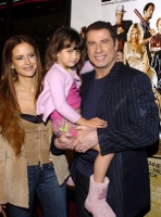 Kelly Preston, su hija y John Travolta